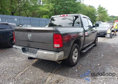 2022 Ram 1500 Classic Tradesman 4X2 5'7 Box z USA, uszkodzony, nr VIN 3C6RR6KT4NG172758